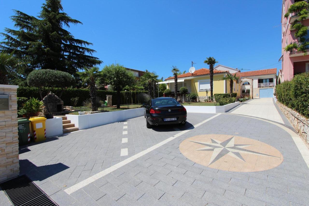 Apartments Knezovic Rovinj Exterior foto